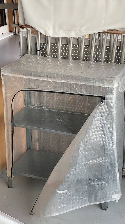 Ikea Scaffali: IKEA HYLLIS Regal mit Regenschutz – Usato da Birmensdorf ZH venduto da nic_rrm2