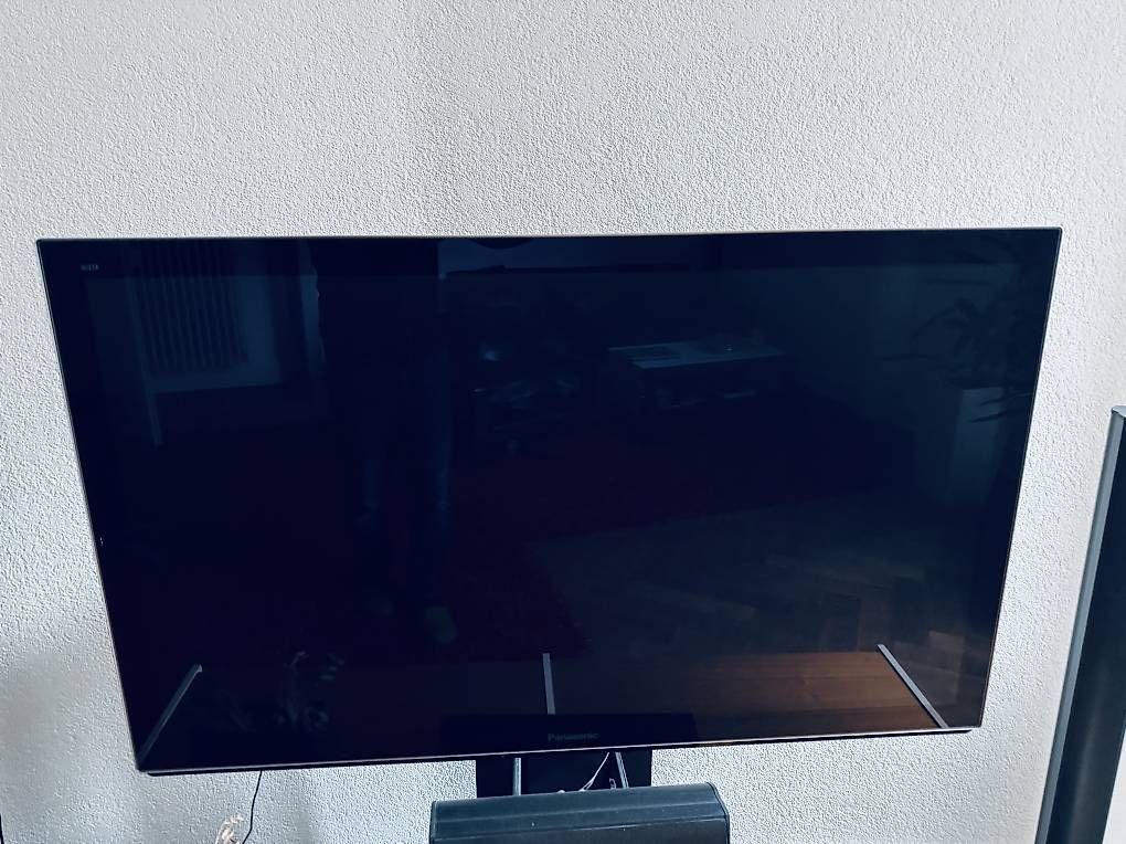 Panasonic Televisori: TV Panasonic TX-P50VT30E und Extras – Usato da Bern venduto da ste_dbg8