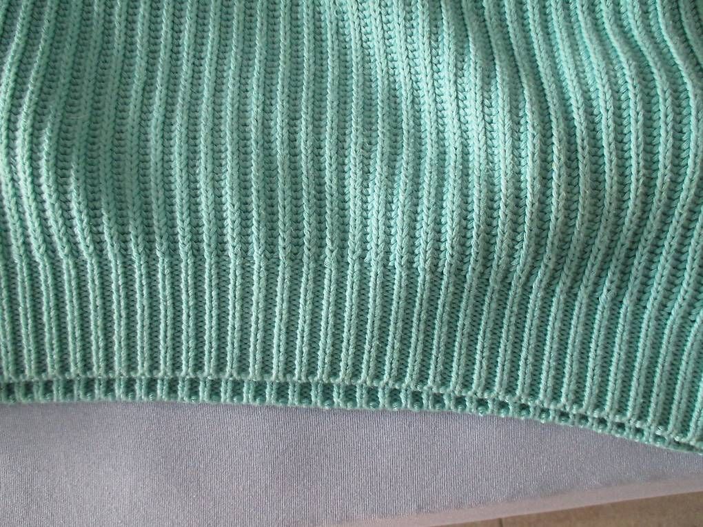Repeat Maglioni & Felpe: Pulli mit V, Marke Repeat,100% BW, Preis 1 Stück-Gr. 40 – Nuovo (secondo la descrizione) da glattfelden venduto da carlo046 3