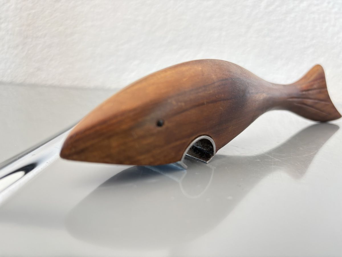 Flaschenöffner & -verschlüsse: Teak Flaschenöffner 60er – Gebraucht aus Bellach von 2ndBox 2