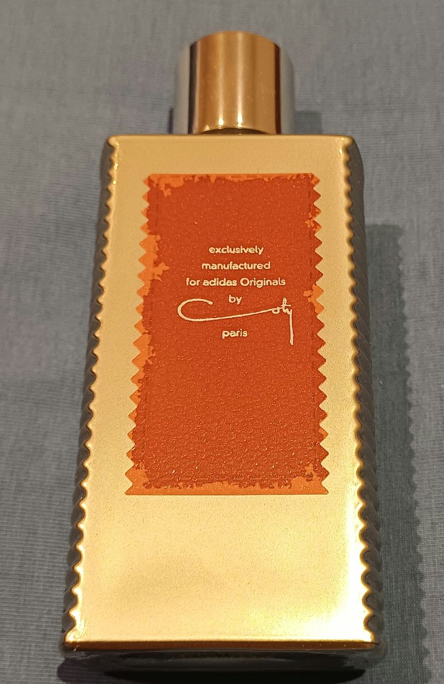 Profumi & Eau de Toilette: Parfume Adidas Limited Edition von 2006 – Nuovo (secondo la descrizione) da Arth venduto da buepet73 2