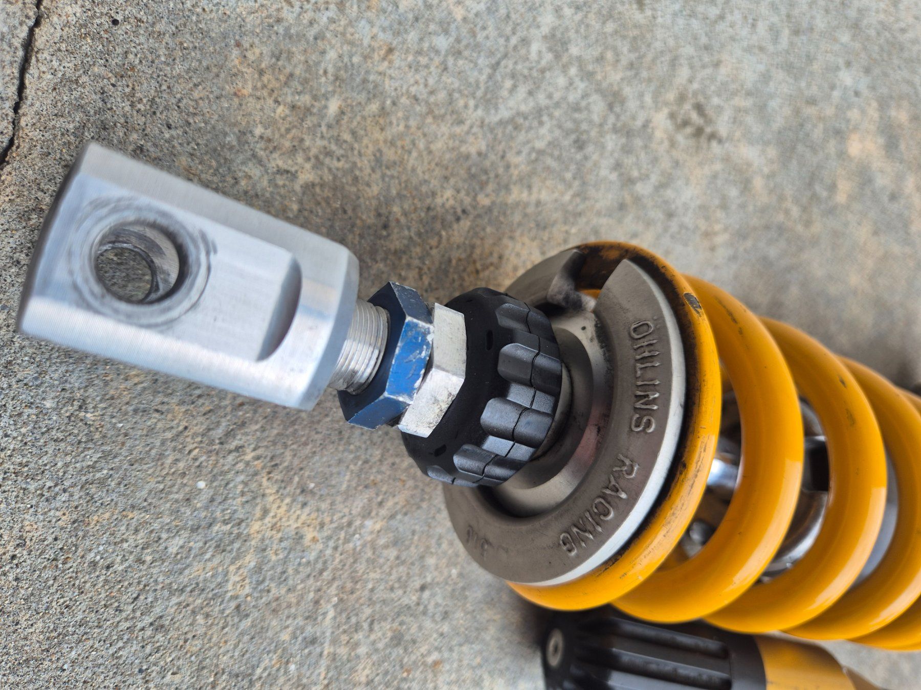 Suzuki Tutti i ricambio per moto: Ohlins suzuki gsxr 1000 k5 k6 – Usato da Novazzano venduto da pat_8qph 2