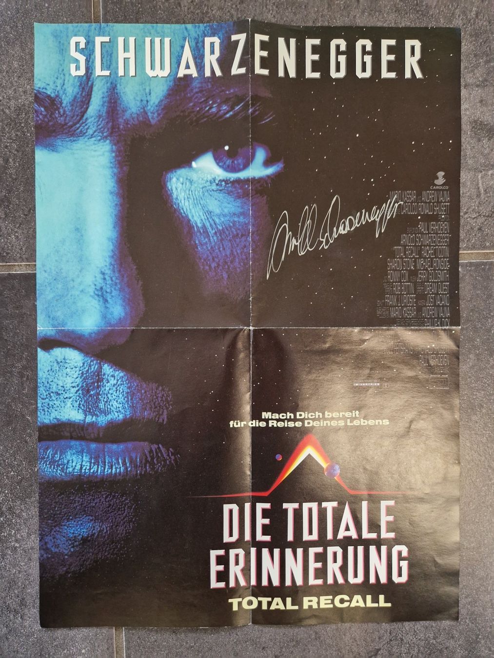 Autografi: Arnold Schwarzenegger, Original Autogramm auf Poster – Usato da Salmsach venduto da aacs65