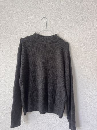 Damen Pullover grau Clockhouse Groesse XS guter Zustand