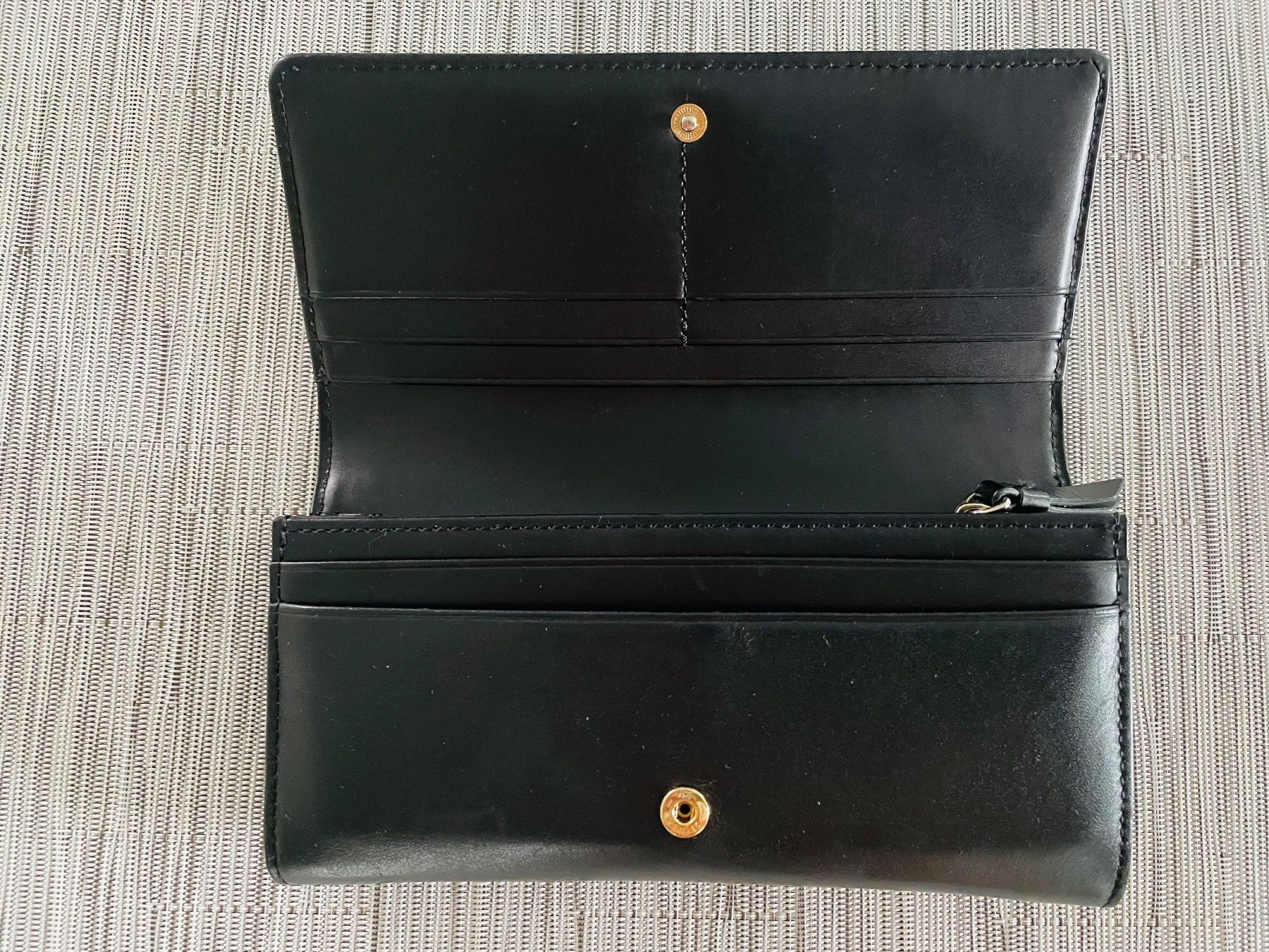 DKNY Portamonete: DKNY Portemonnaie Damen – Usato da Kloten venduto da des_xv52 1