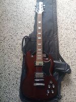 E-Gitarre C.Giant rot mit Tasche guter Zustand