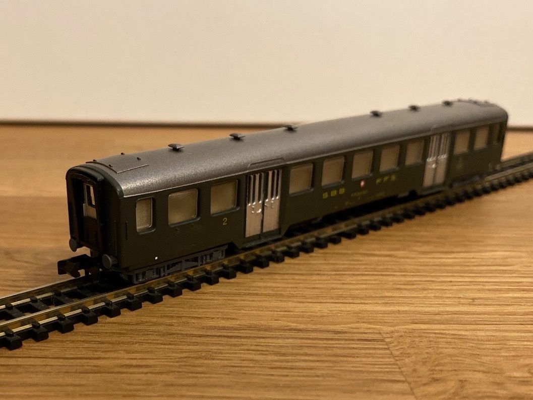 Arnold Modellini di ferrovie: Arnold 3716 SBB Personenwagen 2. Klasse – Nuovo (secondo la descrizione) da Schlierbach venduto da Look8 2