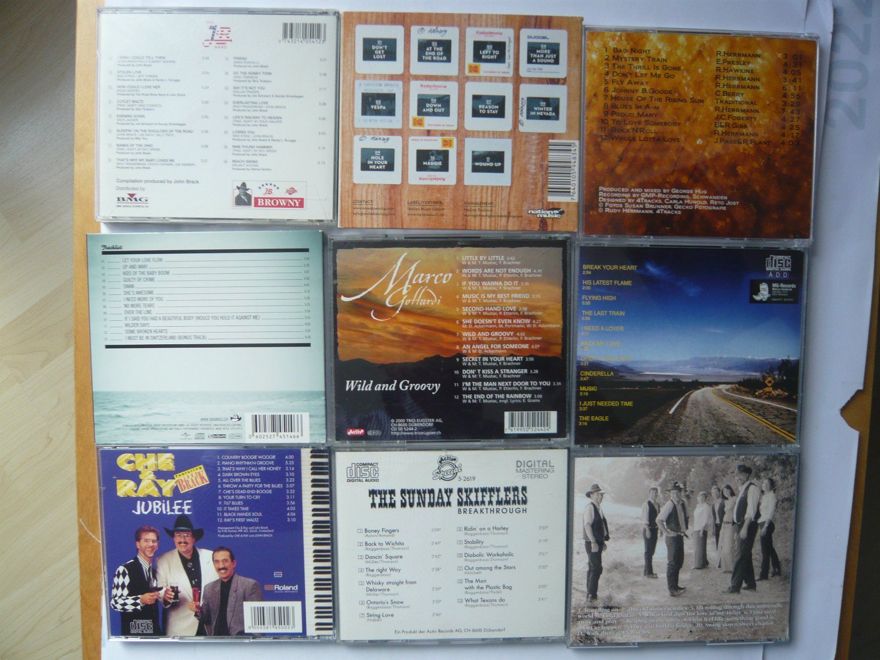 CD: 9 CD Sammlung Schweizer Country gemäss Foto – Usato da Winterthur venduto da Cajun 1