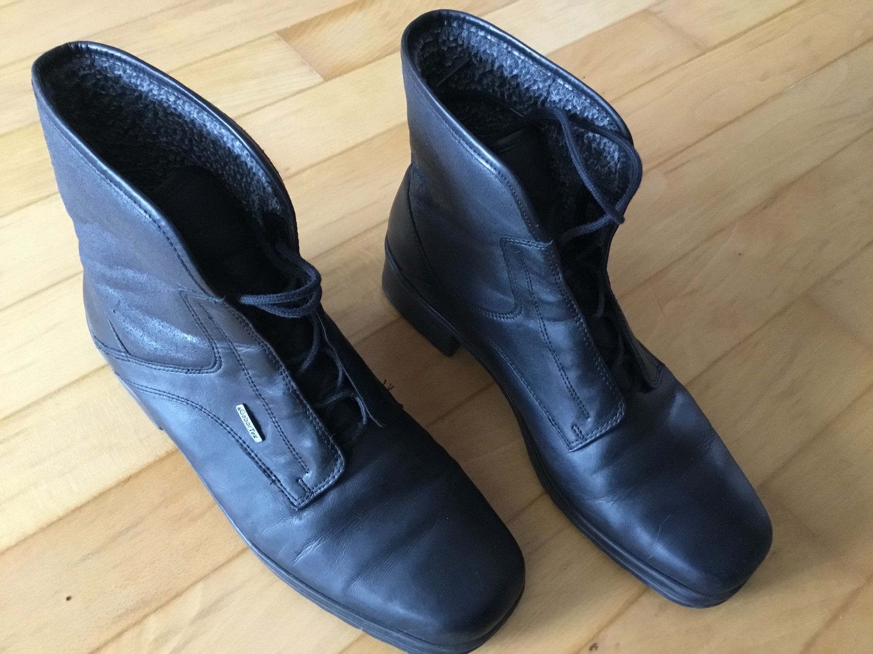 Gabor Damenschuhe: Elegante, schwarze Stiefeletten, Grösse 7 – Gebraucht aus Kerzers von Georges3210