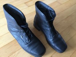 Elegante, schwarze Stiefeletten, Grösse 7
