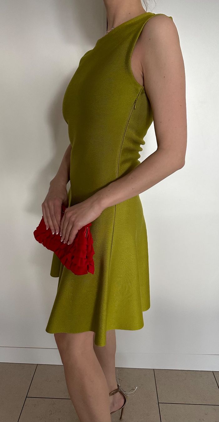Dior Kleider: Dior Dress to impress – Gebraucht aus Bäch SZ von ruslena29 3