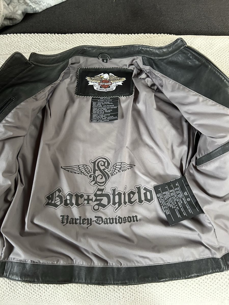 Harley-Davidson Jacken: Original Harley Davidson Lederjacke  – Neu (gemäss Beschreibung) aus Oensingen von Alingi 1