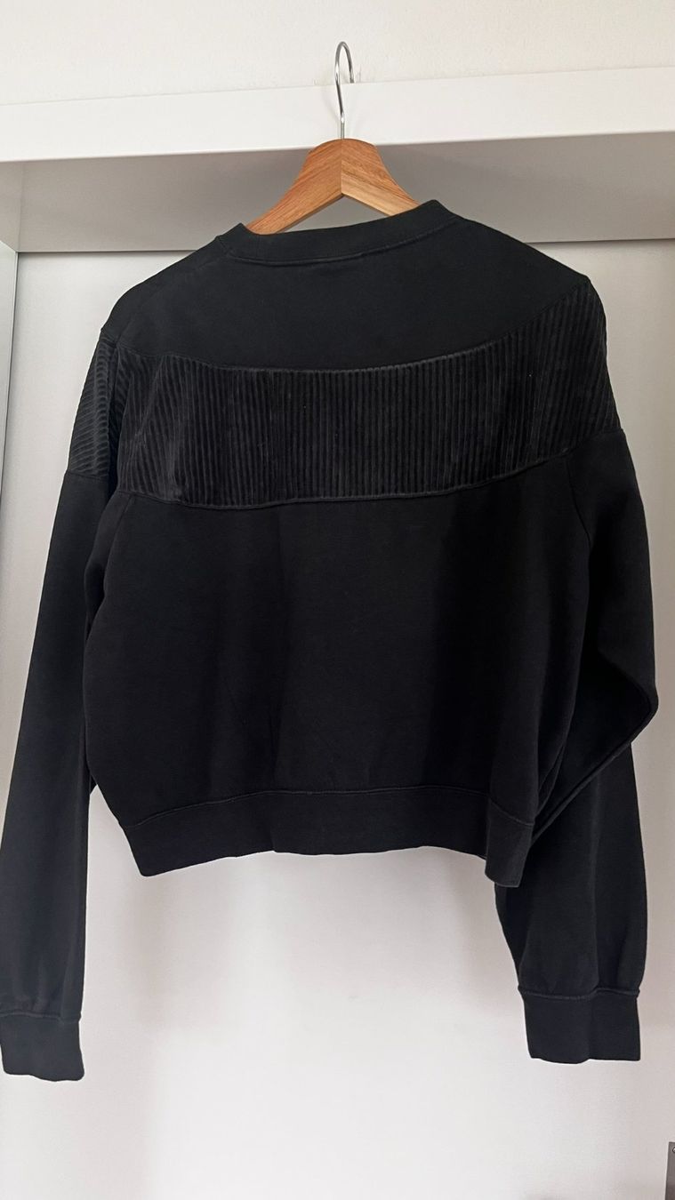 Nike Pullover & Sweatshirts: Nike Crop Sweatshirt Gr. M – Gebraucht aus Liestal von Schatzsucher90 1