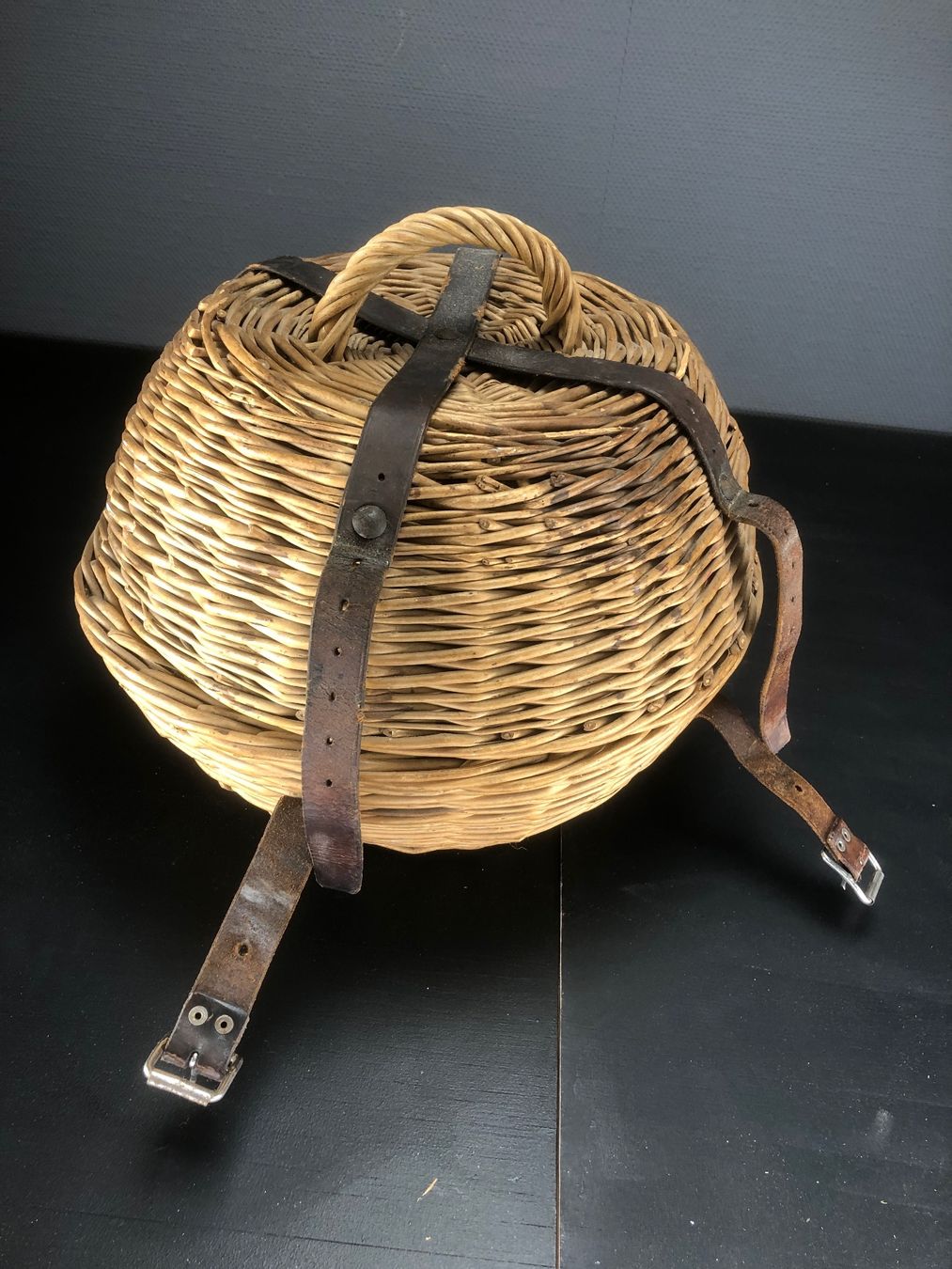 Altro in Antiquarato & Arte: Korb für Curlingstein, oder als Picknick-Korb  Vintage – Usato da Laufenburg venduto da industrial-silence 4
