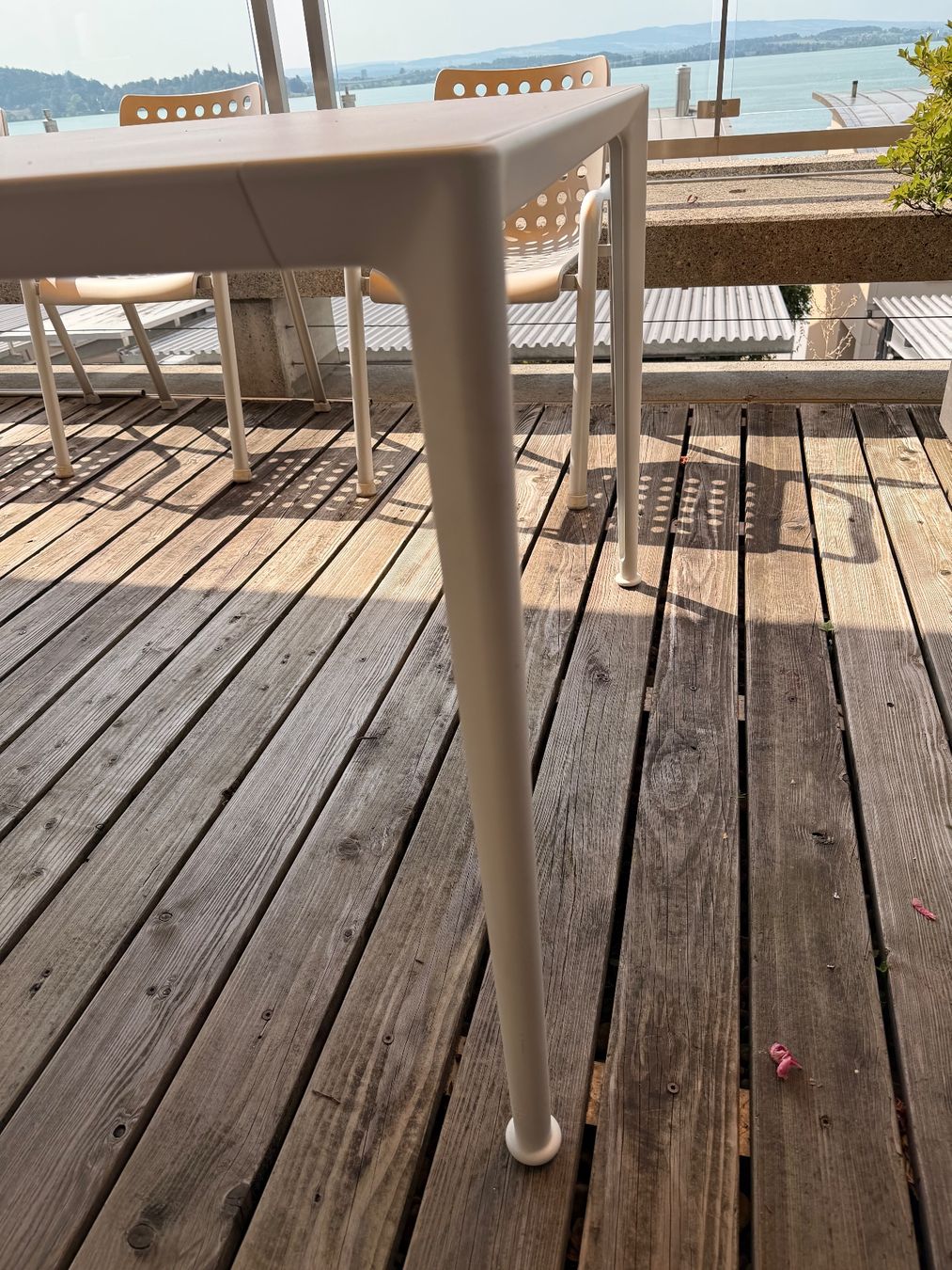 B&B Italia Tables: B&B Italia Gartentisch Mirto 200cm – D'occasion à Oberwil b. Zug par hallihallo12 7