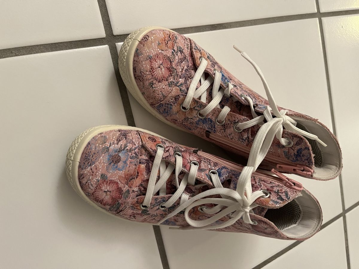 Superfit Scarpe per ragazze: Superfit Gr. 34 Mittel, Lederschuhe – Usato da Flurlingen venduto da absh 2