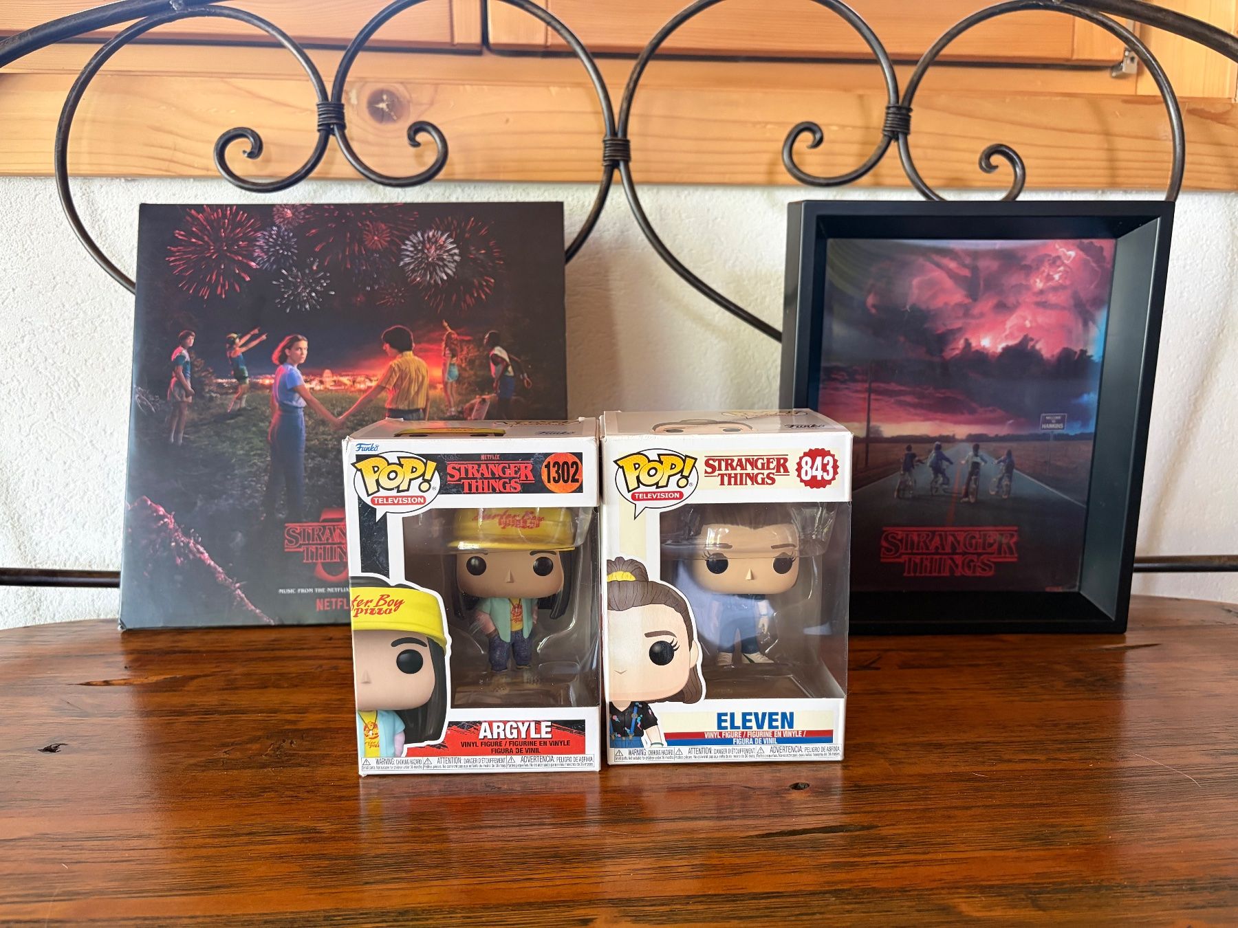 Schallplatten: Lot Strangers Things – Gebraucht aus Martigny von Sessalie