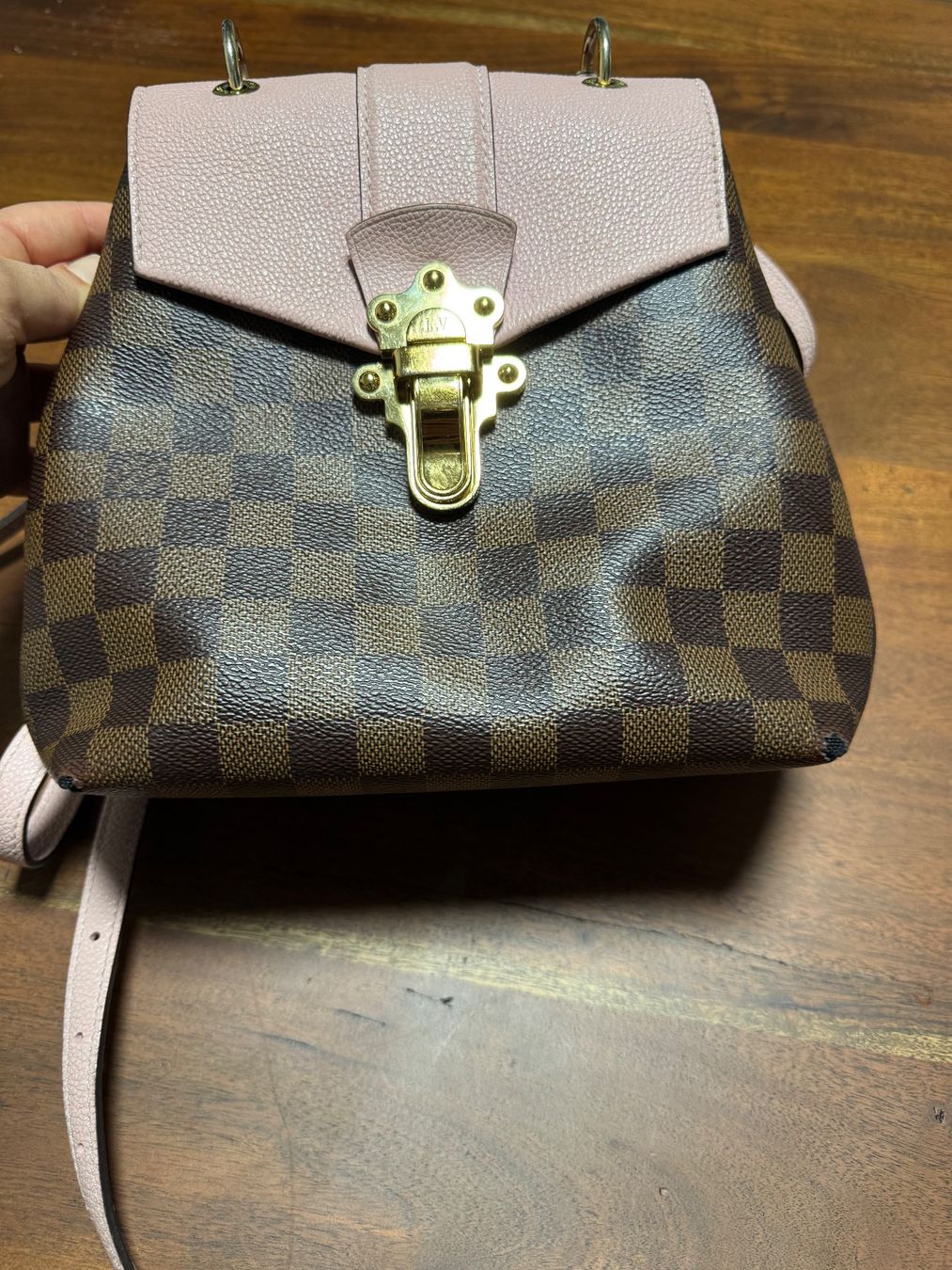 Louis Vuitton Zaini: Louis Vuitton Handtasche/ Rucksack Clapton – Usato da Olten venduto da bir_k96n 9