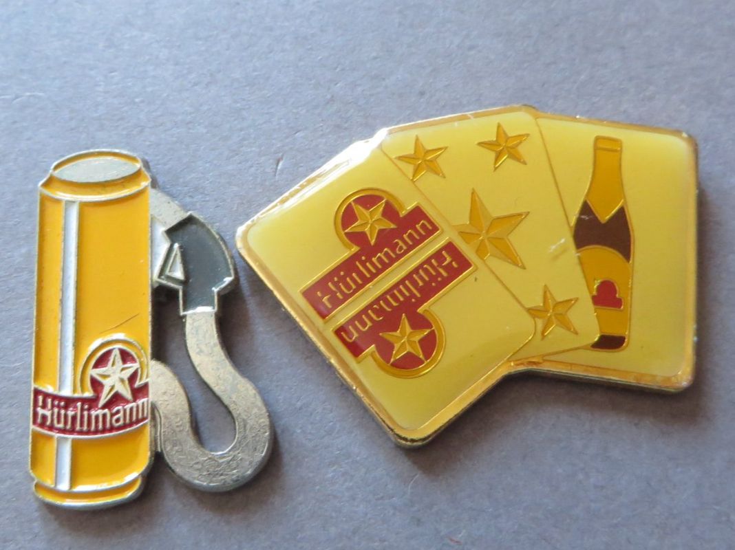 Hürlimann Placchette & Badge: 2 PINS, HÜRLIMANN BIER – Usato da Neuhausen venduto da luckimucki