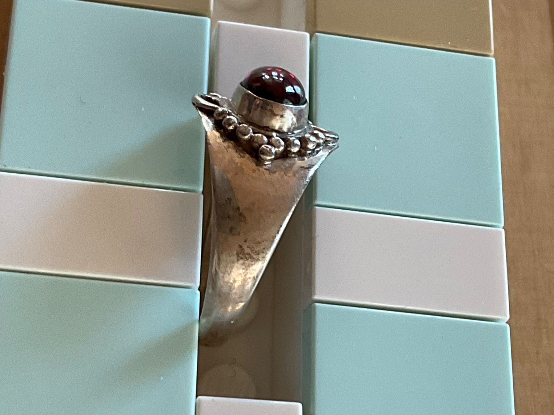 Anelli: Ring mit Granat / 53 – Usato da Rümlang venduto da Sambas19 1