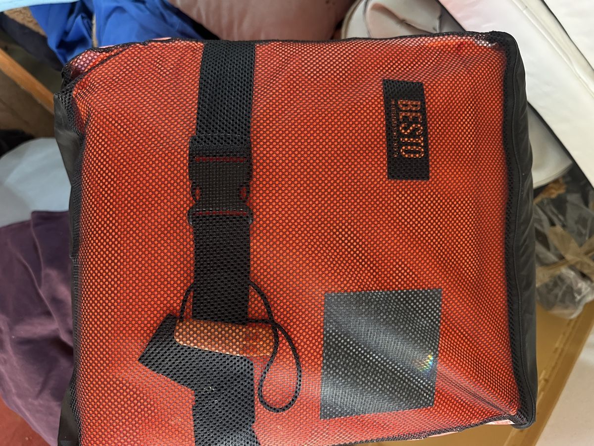 Giubbotti di salvataggio: Rettungswesten / Schwimmwesten – Nuovo e nell'imballaggio originale da Uttwil venduto da rudi30de 4