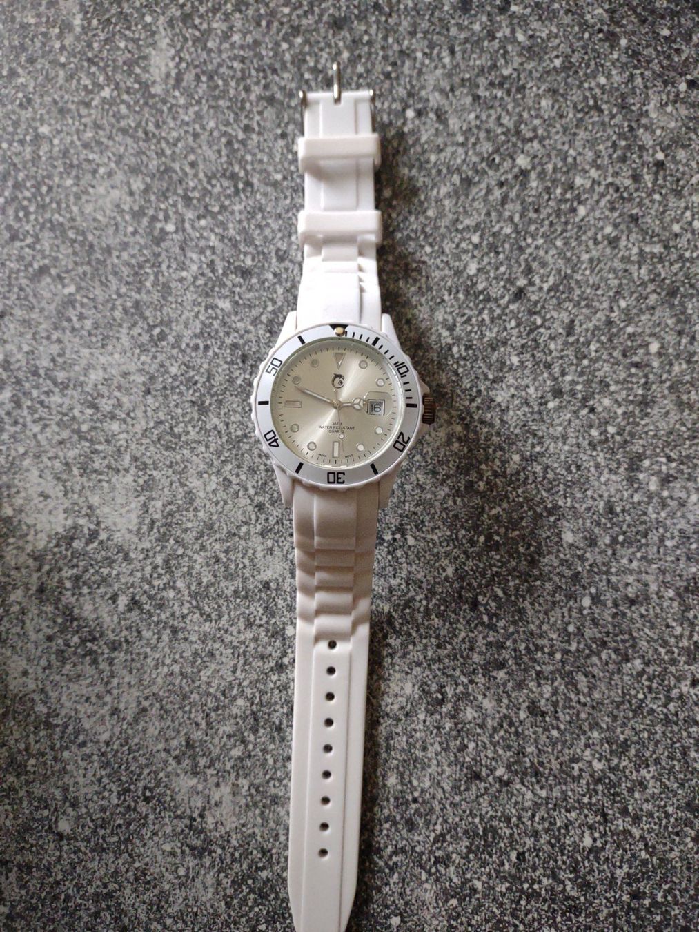 Orologi: Damen Uhr. BPC Fashion – Usato da Montlingen venduto da Nikita-Sidney 2