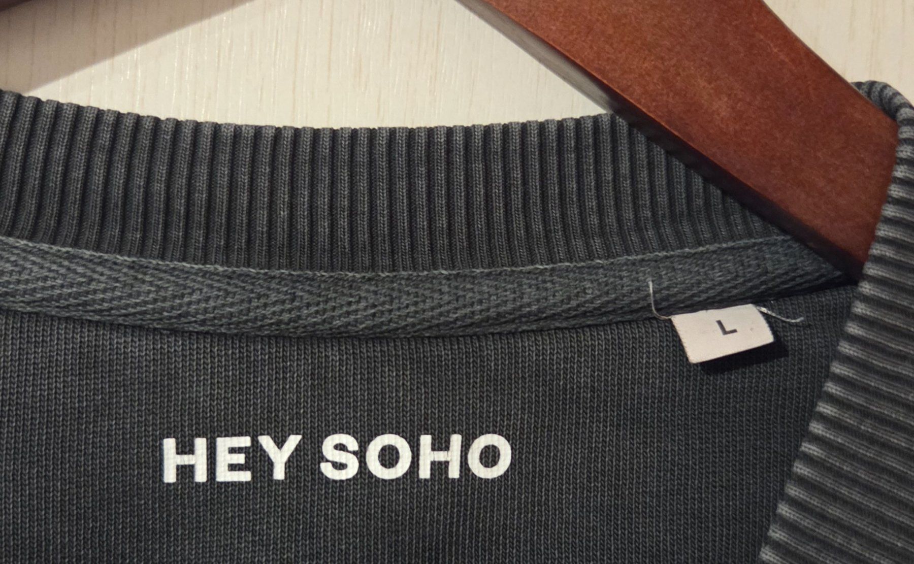 Pullover & Sweatshirts: Pulli von HEY SOHO (Grösse L) – Gebraucht aus Zürich von wile_coyote 3