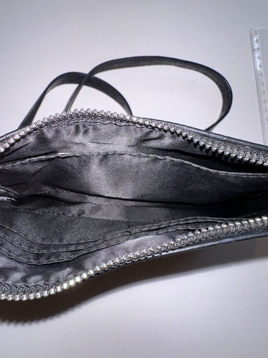 Guess Borse da donna: Guess Umhängetasche – Usato da Unteriberg venduto da __Fox__ 3