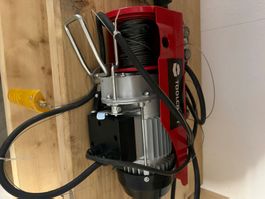 Elektrische Seilwinde Toolcraft 230 V mit Laufkatze