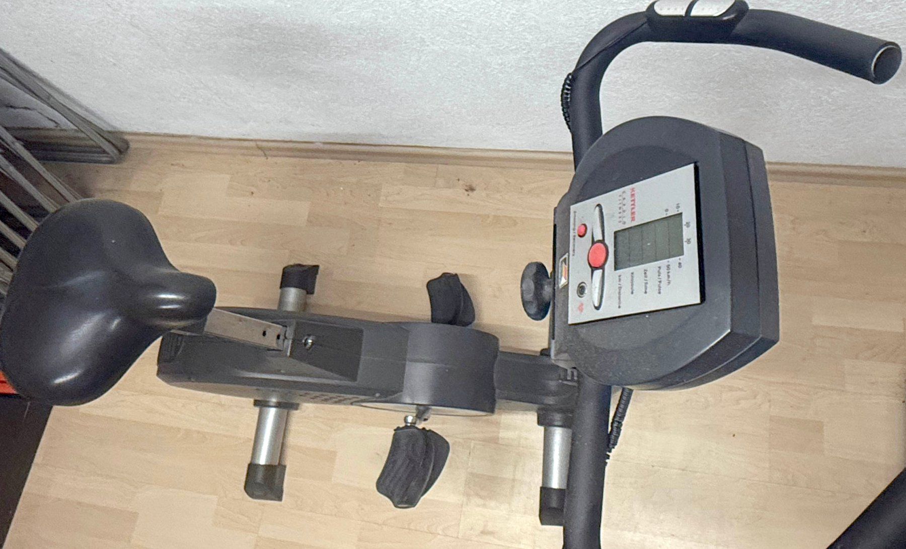 Kettler Vélos d'appartement: Hometrainer Ergometer Kettler – D'occasion à Zürich par Ypar 1