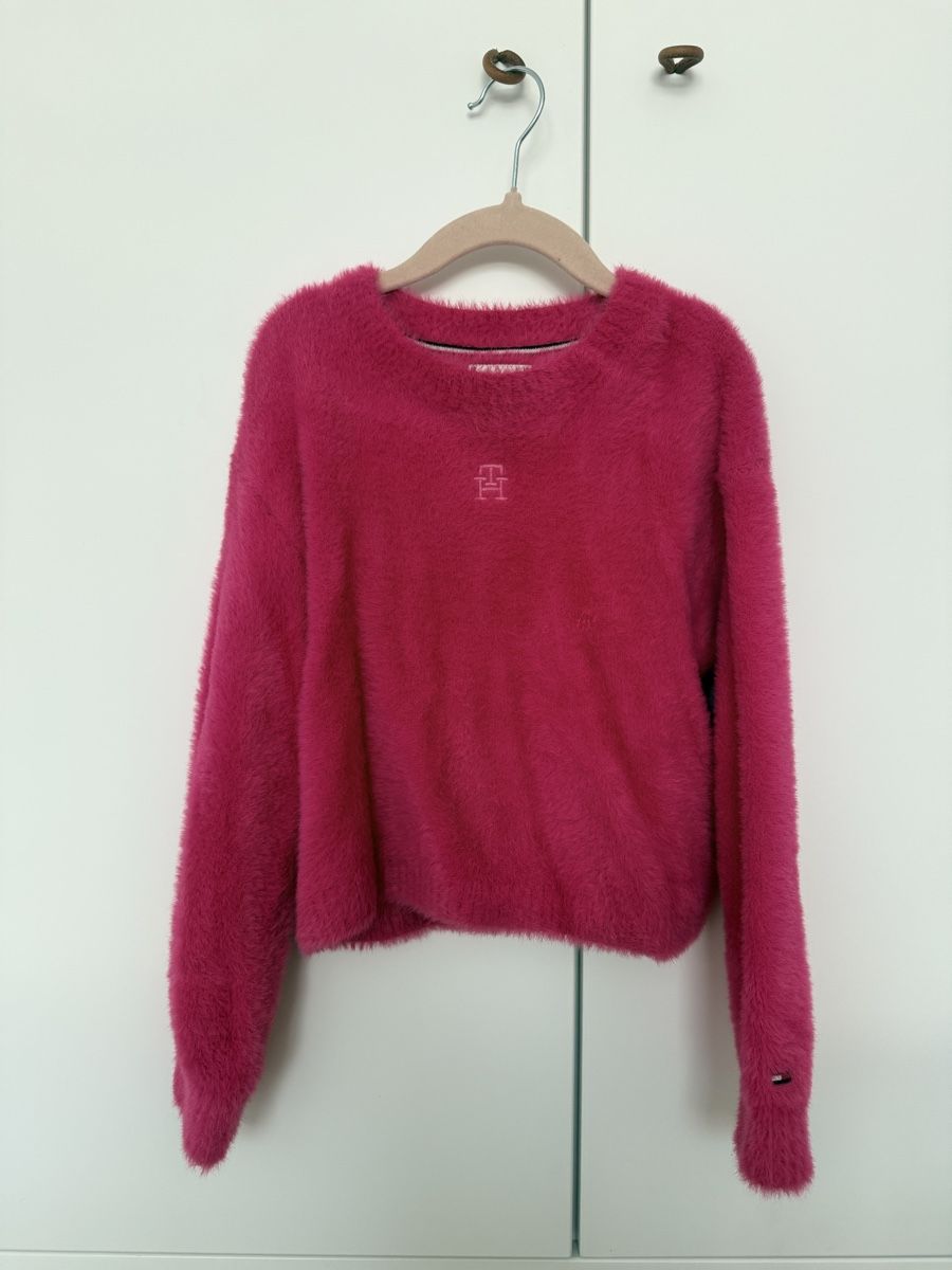 Tommy Hilfiger Maglioni & Felpe: Pull tout doux Tommy Hilfiger rose vif, taille 110! – Usato da Romanel-sur-Lausanne venduto da RitaPereira 3