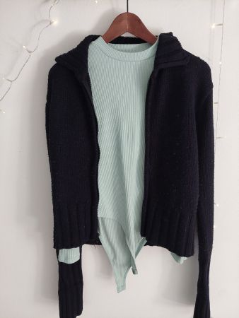 Damen Strickjacke und Body