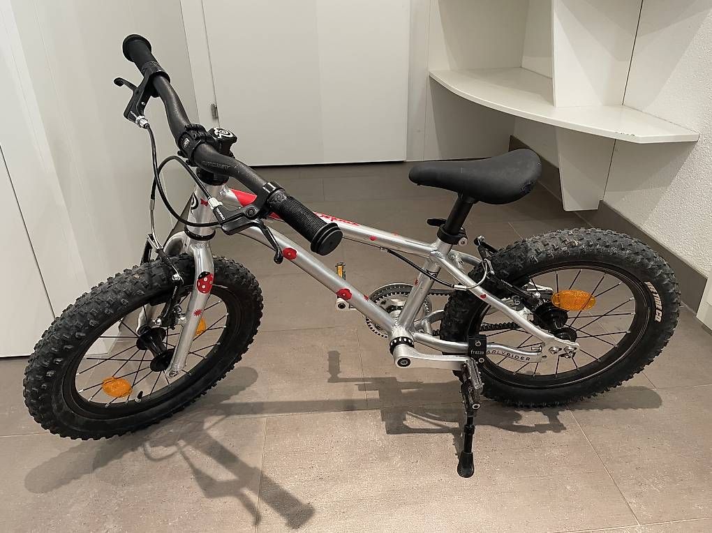 Early Rider Biciclette: Velo Early Rider 16" mit Ständer und Schnellspanner – Usato da Eschenbach Sg venduto da Zoo_Lou 2