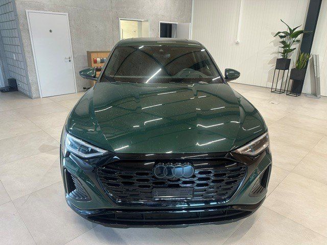 Audi Automobili: Audi SQ8 e Tron quattro     1800 kg Anhängelast – Usato da Oberriet SG venduto da jeepv8 3