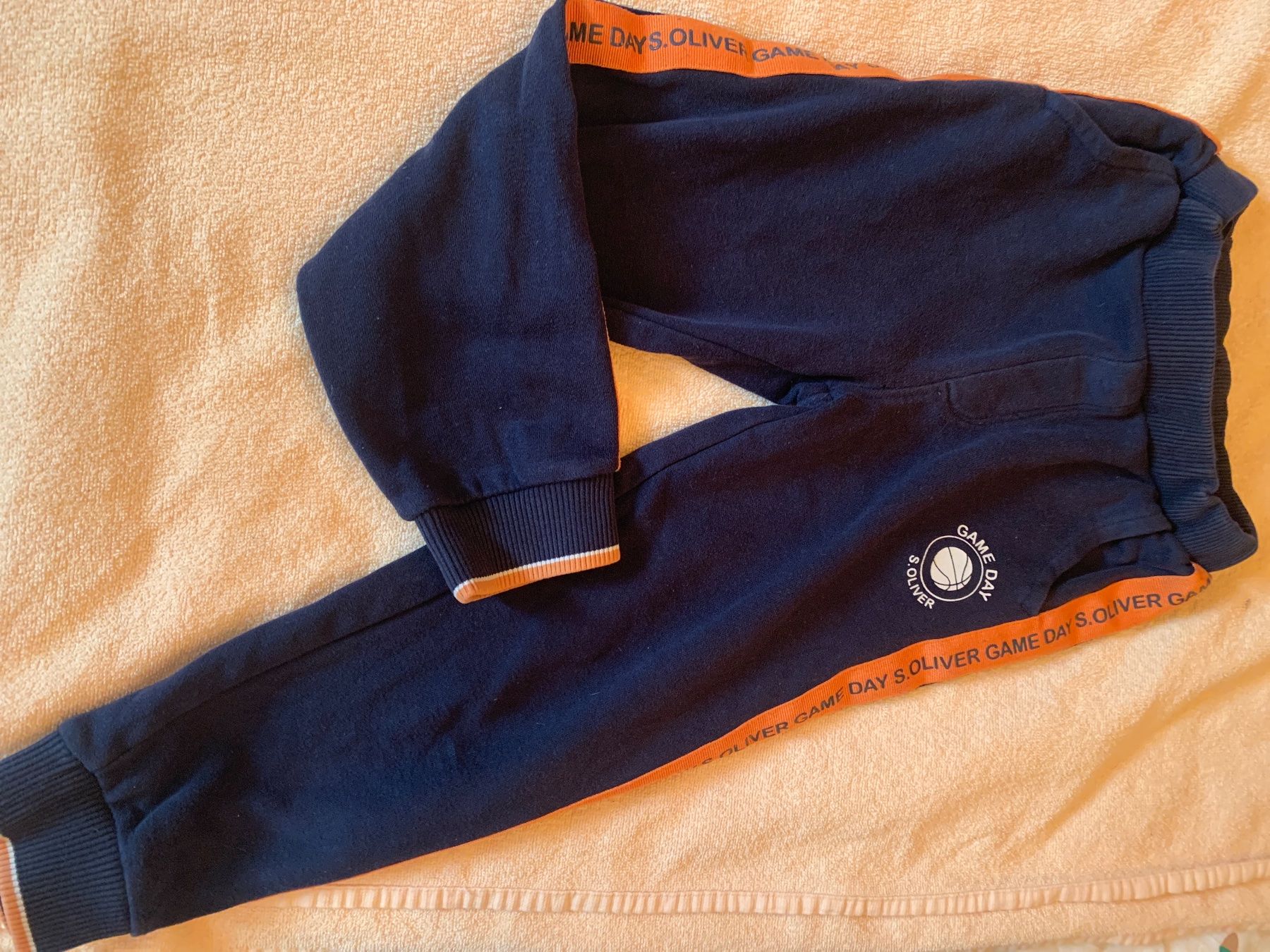 Pantalons: Pantalon garçon S.Olivier – D'occasion à Turbach par mel_q2ry