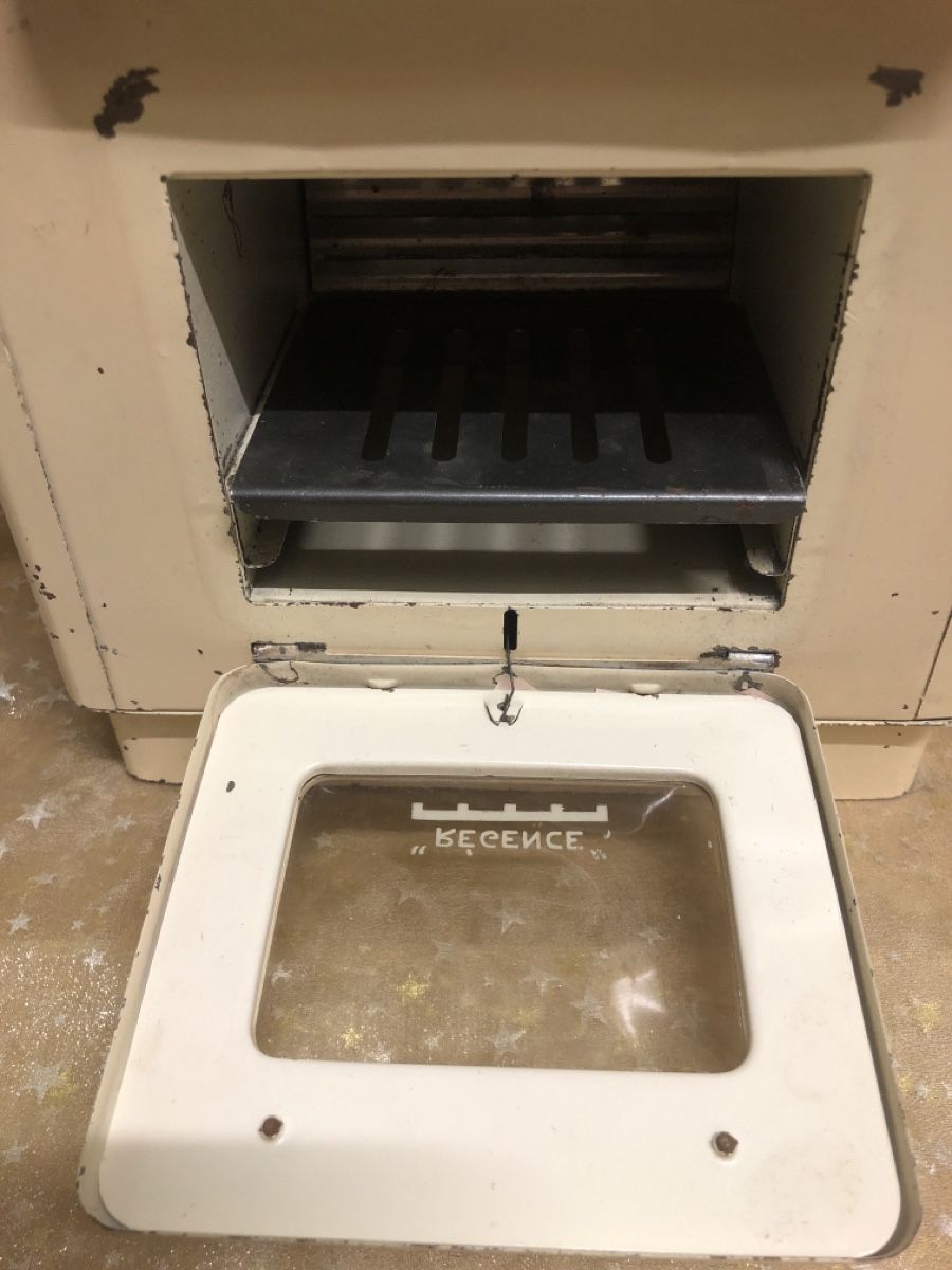 Giocattoli: Cuisinière  jouet vintage collection – Usato da Vésenaz venduto da Marguerite51 2