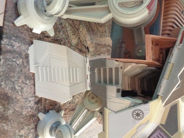 Hasbro Spielzeuge: Star Wars Hasbro AT-TE Kampfläufer. – Gebraucht aus sargans von Angamar 3