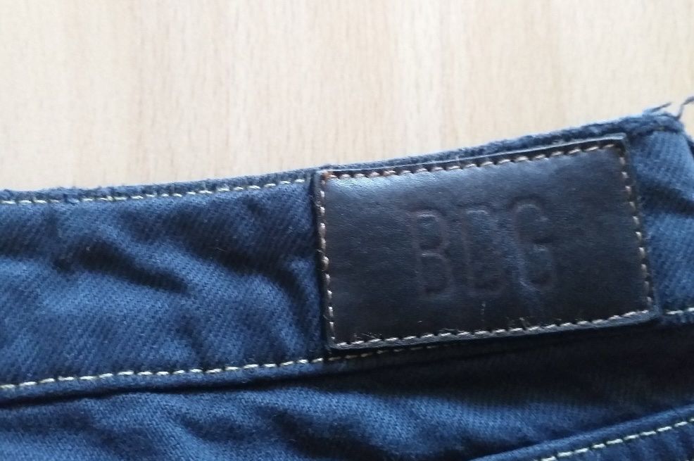 Urban Outfitters Jeans: Urban Outfitters Mom Jeans – Gebraucht aus Frauenfeld von RoseMaylie 5