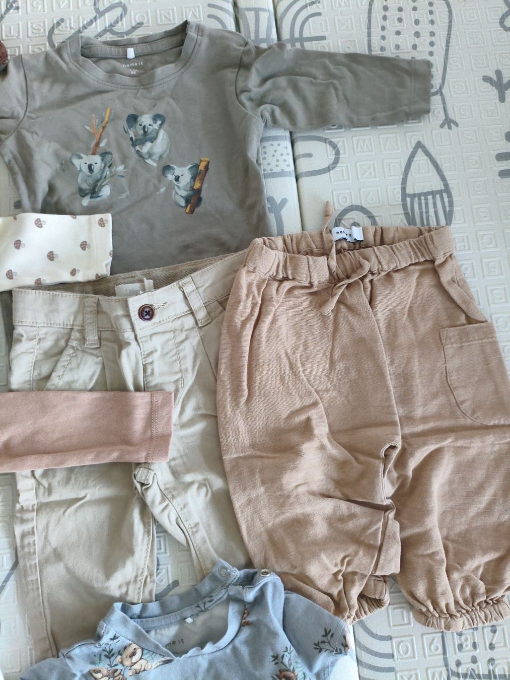 Ensembles coordonnés: vestiti bambini – D'occasion à Locarno par sca_8bh7 4