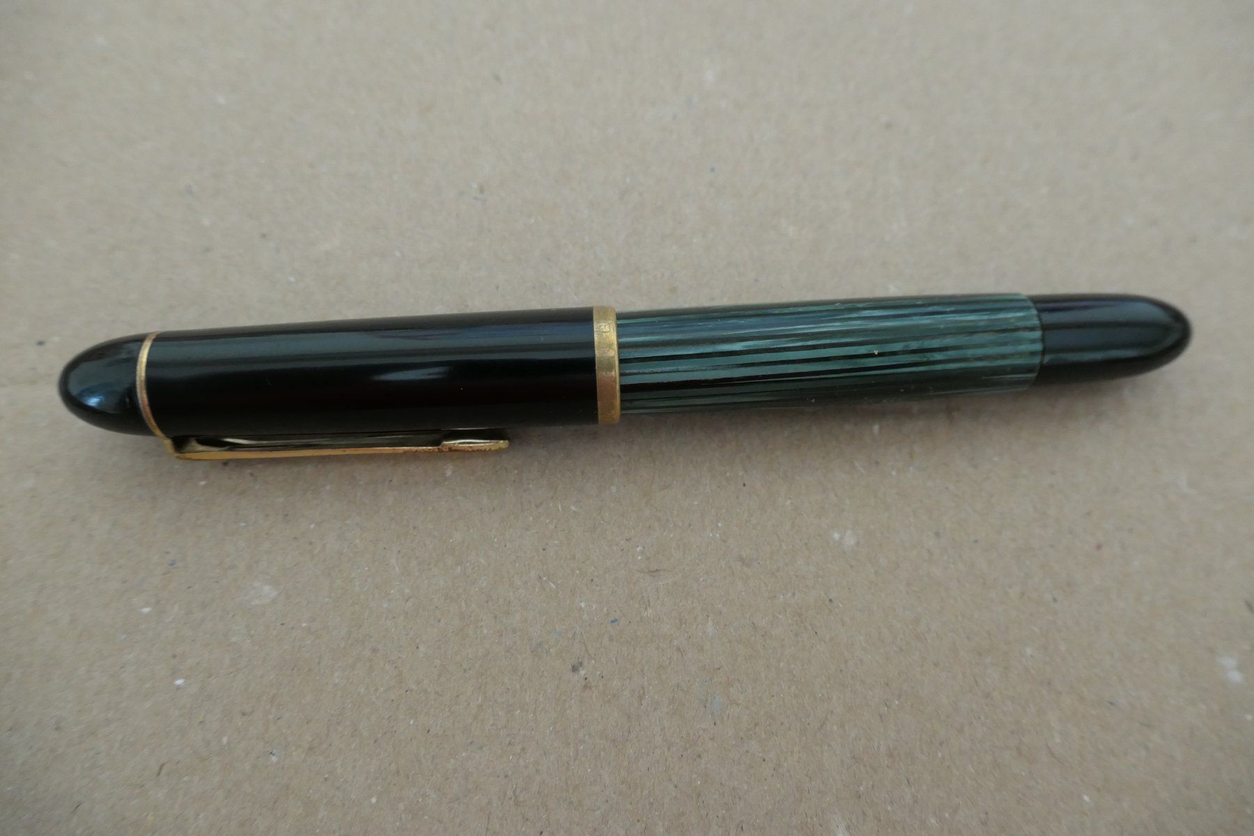 Penna & Evidenziatori: Pelikanfüller, 14ct Goldfeder – Usato da Wila venduto da di.delight