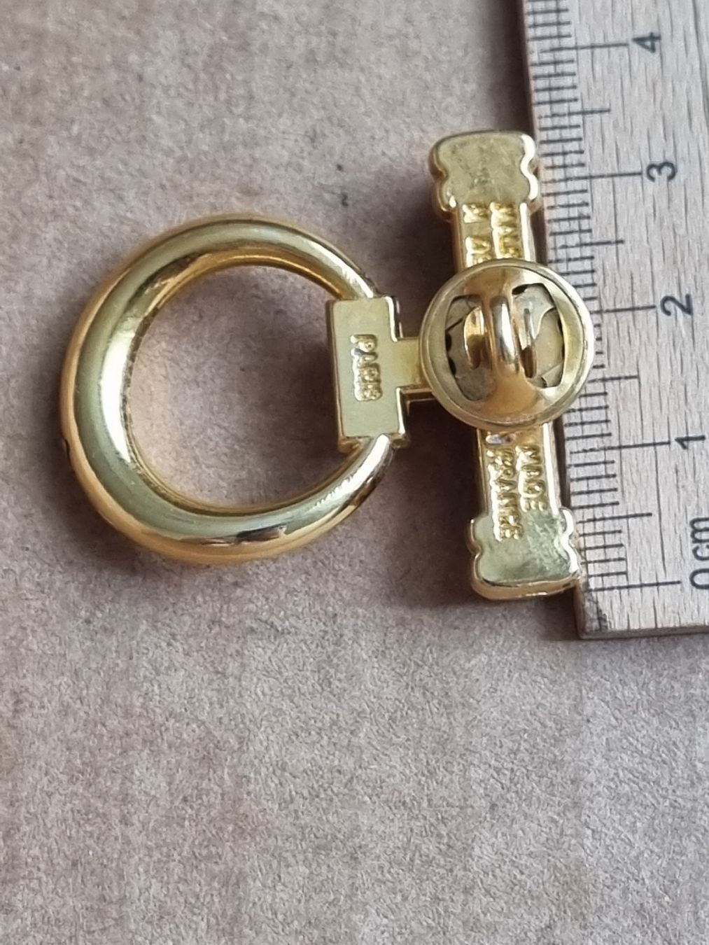 Broschen & Nadeln: Brosche Made in France  – Gebraucht aus Schaffhausen von Leveron13 3