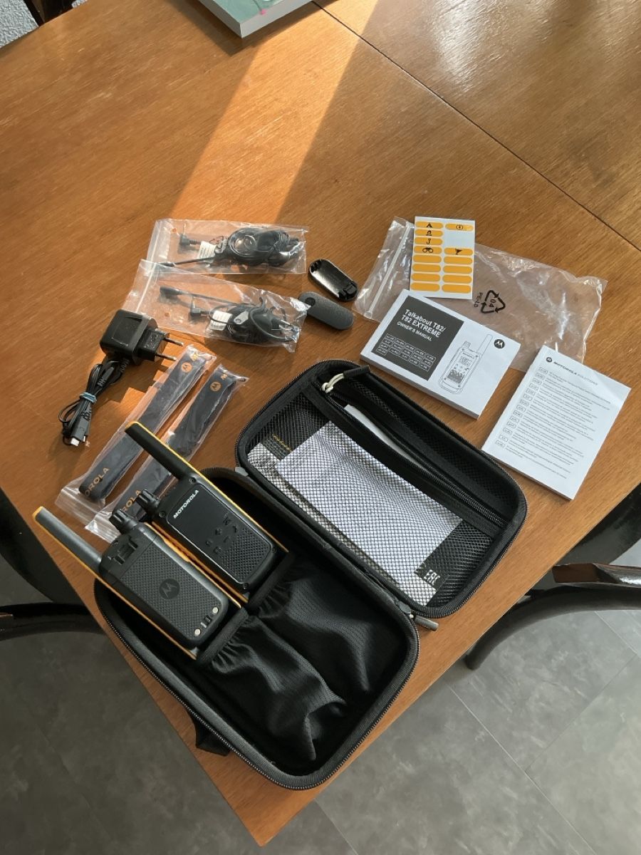 Motorola Funktechnik: Motorola Talkabout T82 Extreme – Neu (gemäss Beschreibung) aus Zürich von lbuedenbender 4