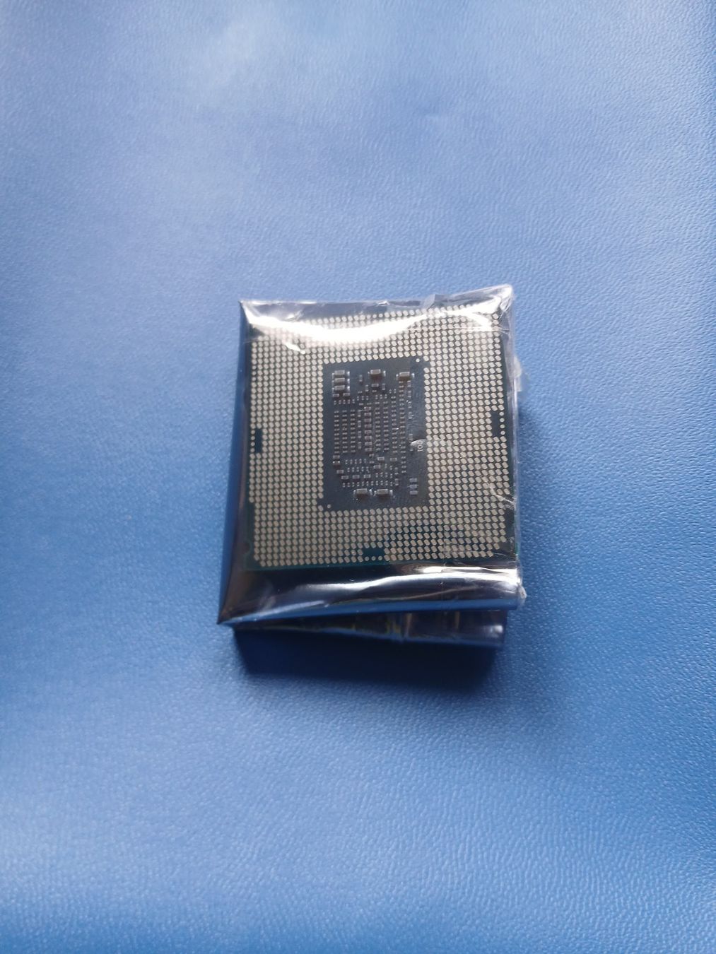 Intel Elektronikbauteile: Intel Core i7‑7700 • 3.60 GHz • Socket LGA1151 – Gebraucht aus Les Collons von Laurent.13 4