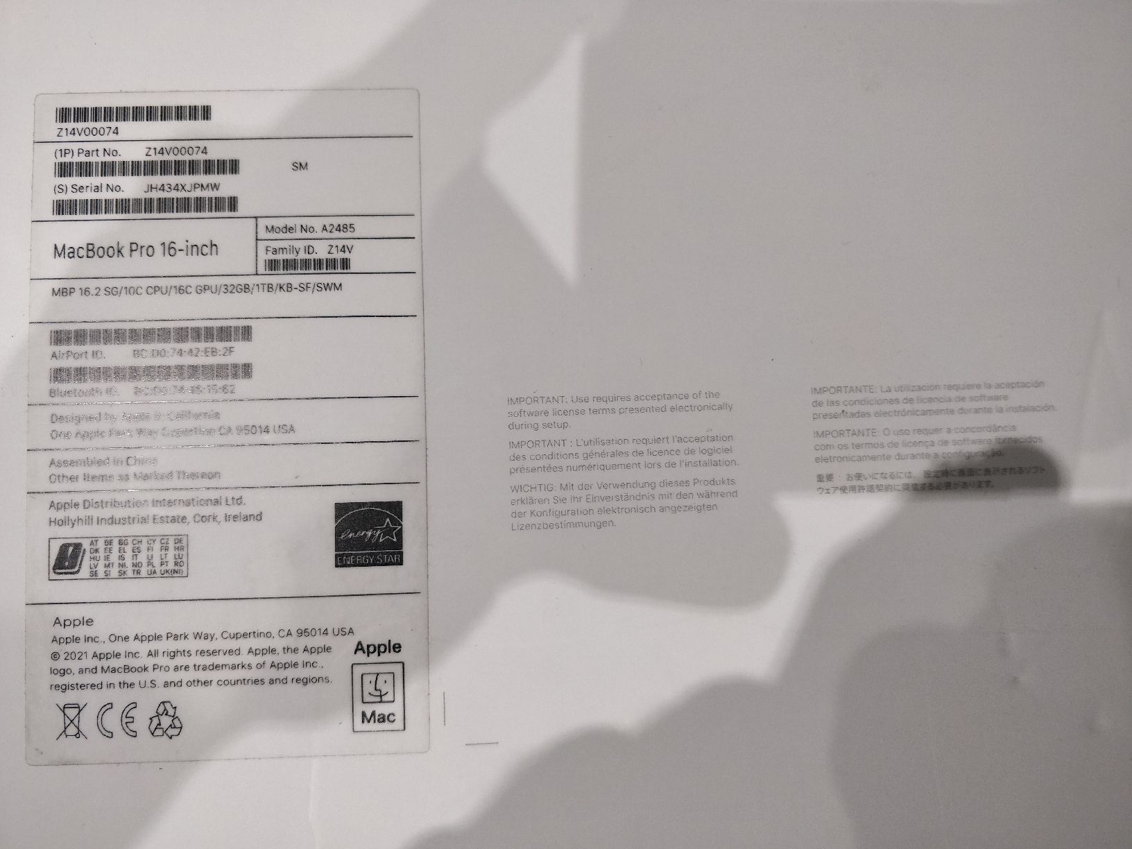 Sonstige Dekorationen & Accessoires: Schachtel / Box MacBook Pro 16 inch – Gebraucht aus Flawil von rcnkr 2