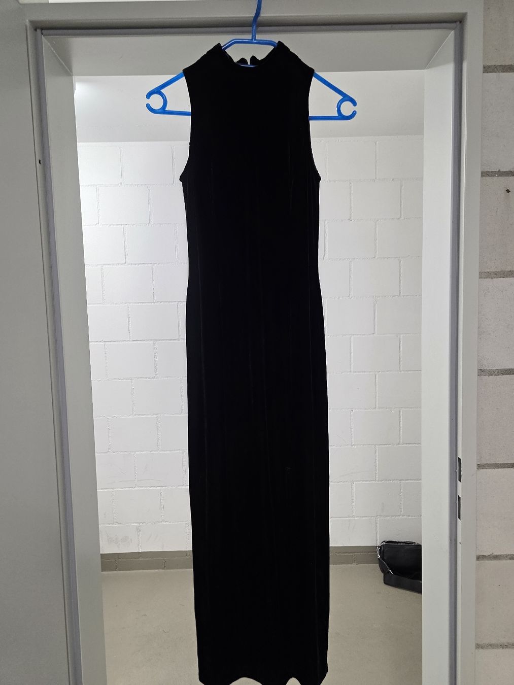 Vestiti: Elegantes Abendkleid Samt mit Jäckchen – Nuovo (secondo la descrizione) da Ittigen venduto da cch_26sj