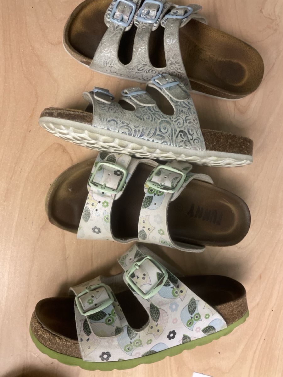 Schuhe für Mädchen: 2 Paar Mädchen Sandalen, Gr. 32, Sommer-Look – Gebraucht aus Obergerlafingen von cabo4 1