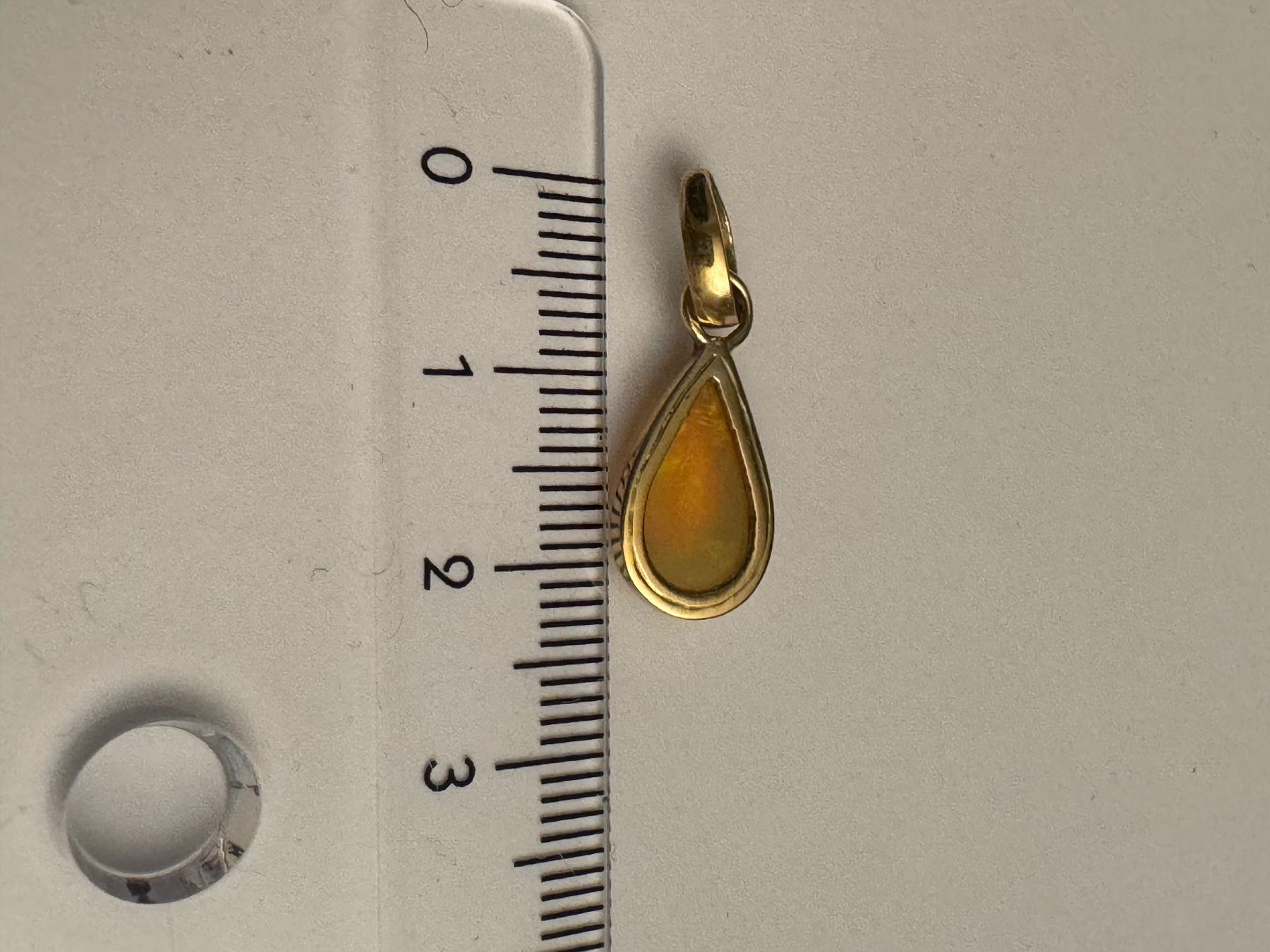 Ciondoli: Anhänger Mit Opal.Gelbgold 750 – Nuovo (secondo la descrizione) da Bern venduto da Javero 1
