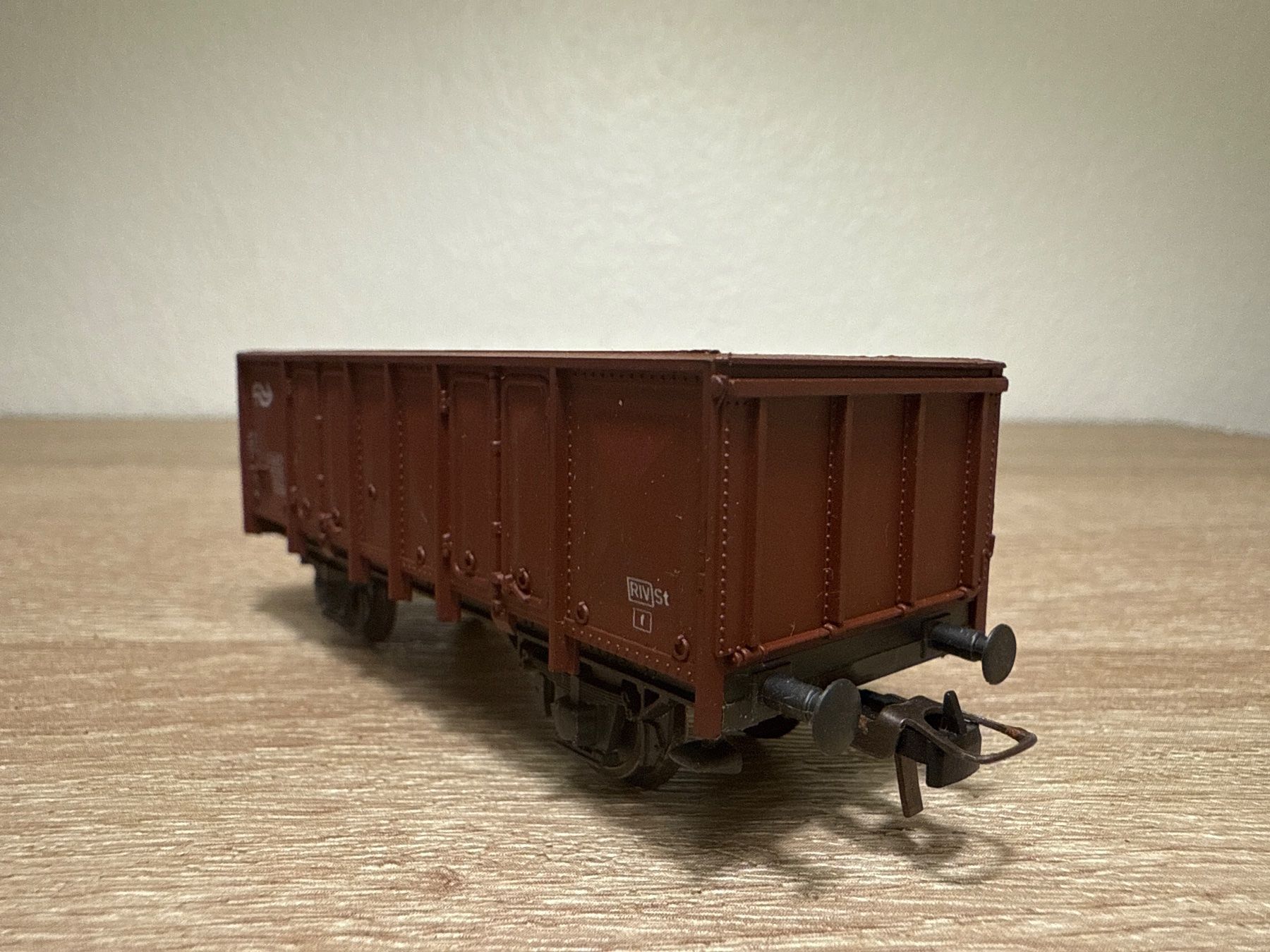 Roco Modellini di ferrovie: Roco Güterwagen SNCF H0 (85) – Usato da St-Aubin-Sauges venduto da tantome 3