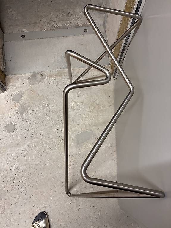Sonstiges Mobiliar: Tick table legs, Jakob Schenk – Gebraucht aus Basel von cla_dv9r 1