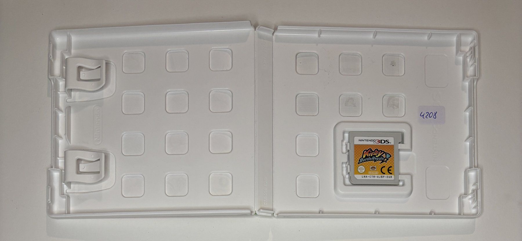 Giochi: 3DS - Kirby: Battle Royale – Usato da Allschwil venduto da Bullach 1